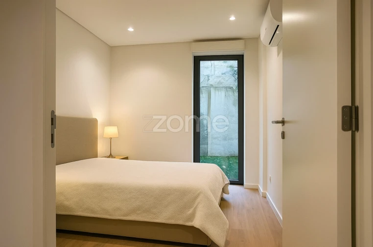 Apartamento T1 para Venda em Cedofeita, Santo Ildefonso, Sé, Miragaia, São Nicolau e Vitória Foto 2