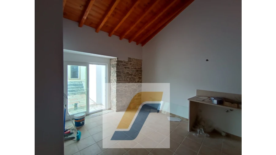 Moradia T2 para Venda em Reguengo Grande Foto 19