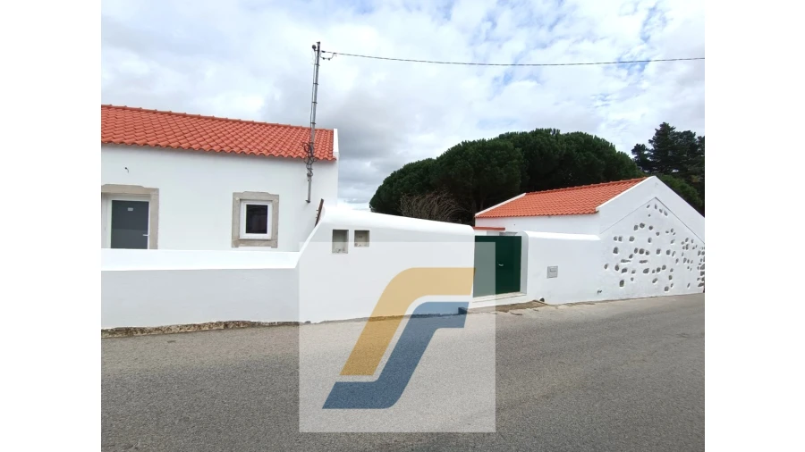 Moradia T2 para Venda em Reguengo Grande Foto 27