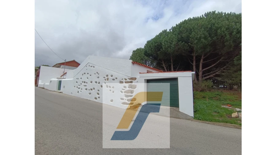 Moradia T2 para Venda em Reguengo Grande Foto 31