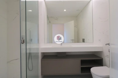 Apartamento T4 para Arrendamento em Matosinhos e Leça da Palmeira