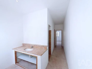 Moradia T4 para Venda em Olhão