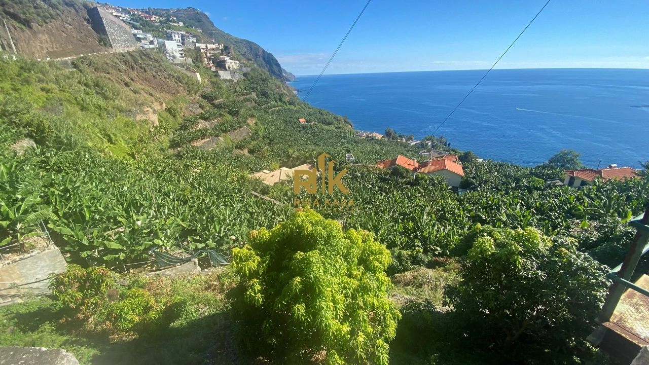 Terreno para Venda em Arco da Calheta Foto 11