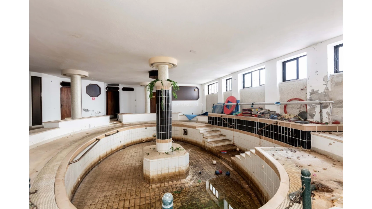 Negócio para Venda em Carcavelos e Parede Foto 9