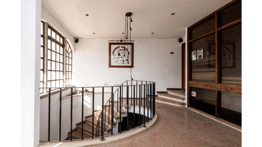 Negócio para Venda em Carcavelos e Parede Foto 27