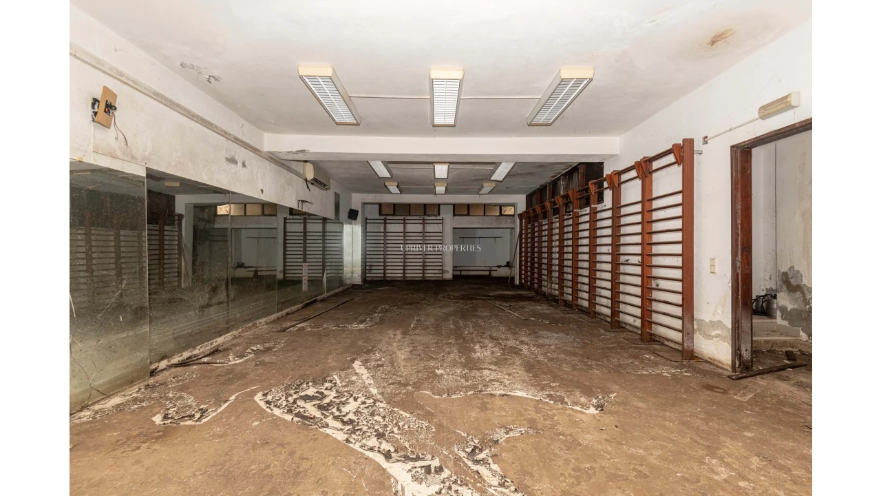 Negócio para Venda em Carcavelos e Parede Foto 8