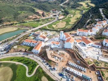 Moradia T6 para Venda em Querença, Tôr e Benafim