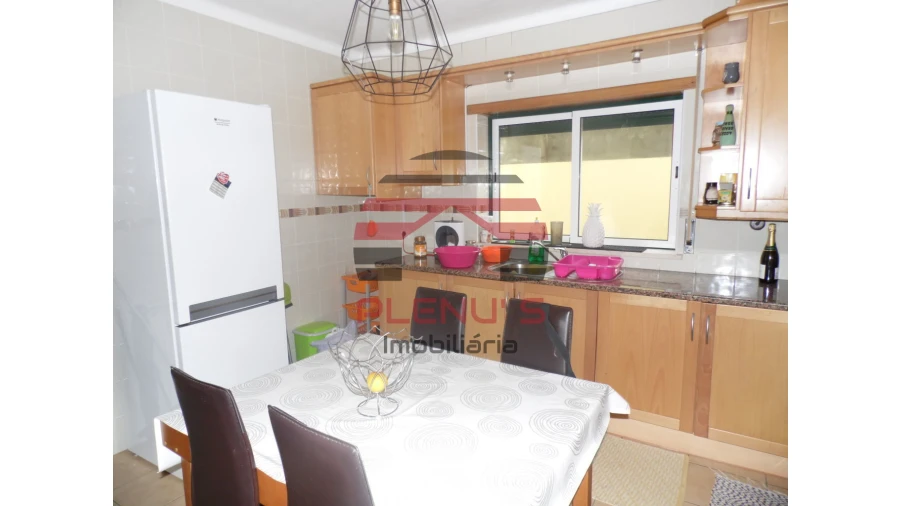 Apartamento T2 para Venda em Buarcos Foto 4