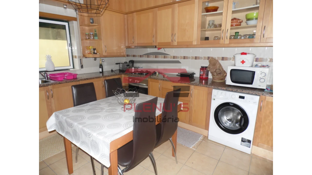 Apartamento T2 para Venda em Buarcos Foto 3