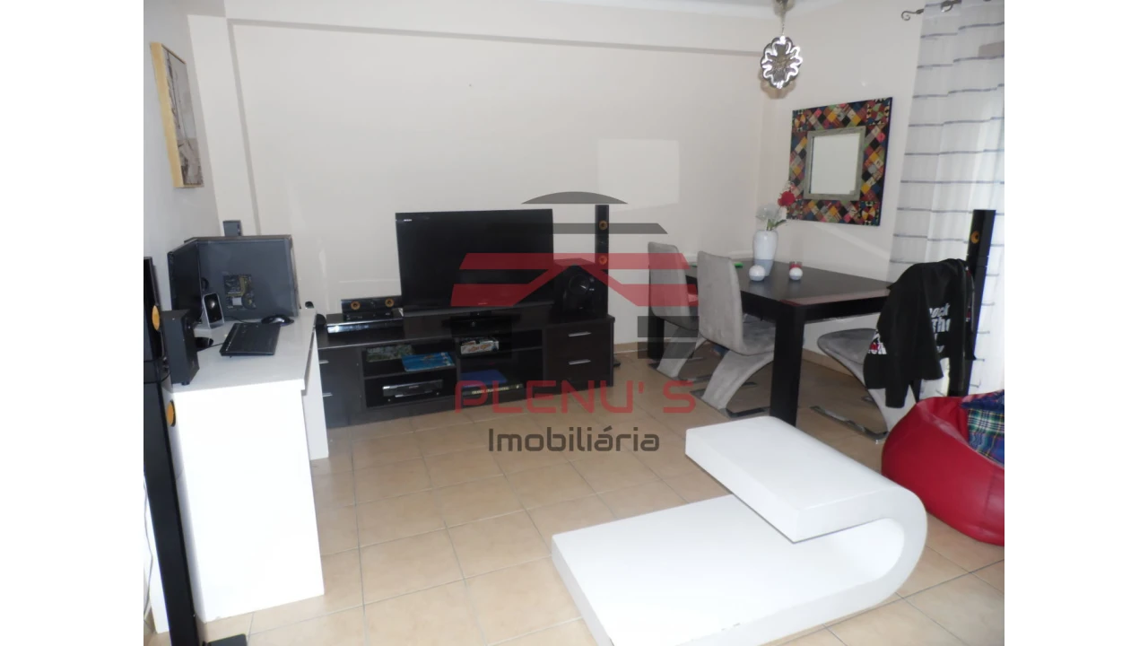 Apartamento T2 para Venda em Buarcos Foto 1