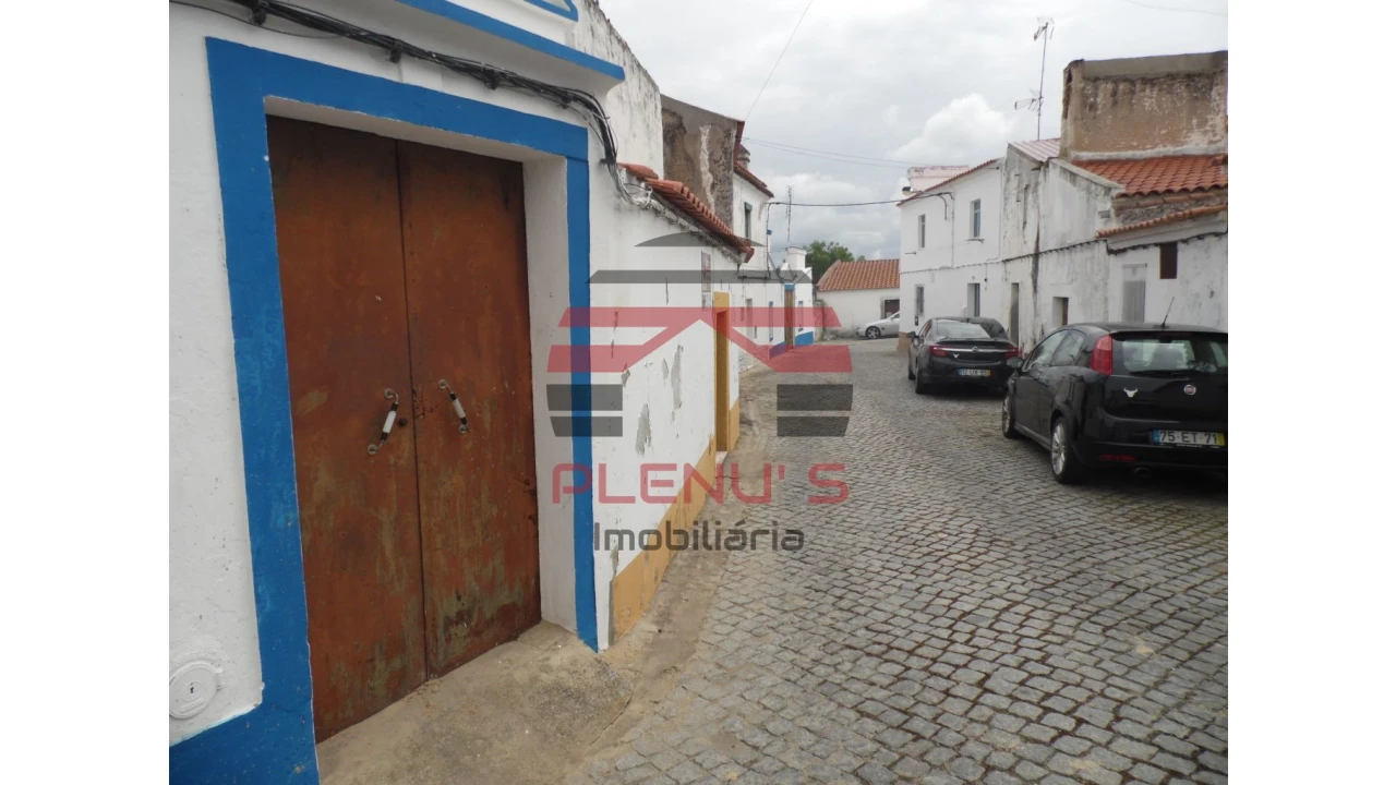 Moradia T1 para Venda em Santa Eulalia Foto 2