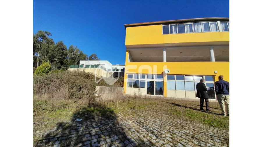 Quinta T6 para Venda em Abragão Foto 3