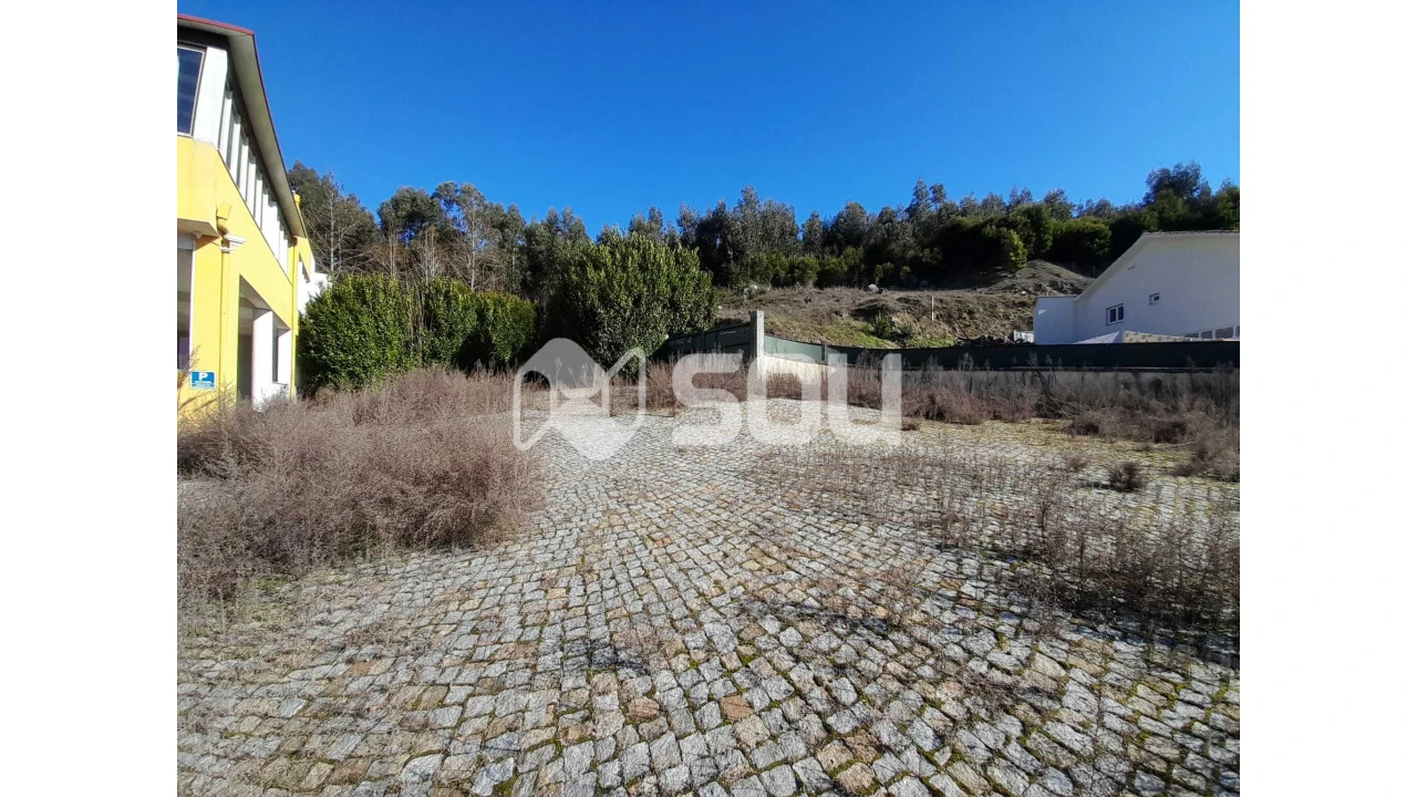 Quinta T6 para Venda em Abragão Foto 7