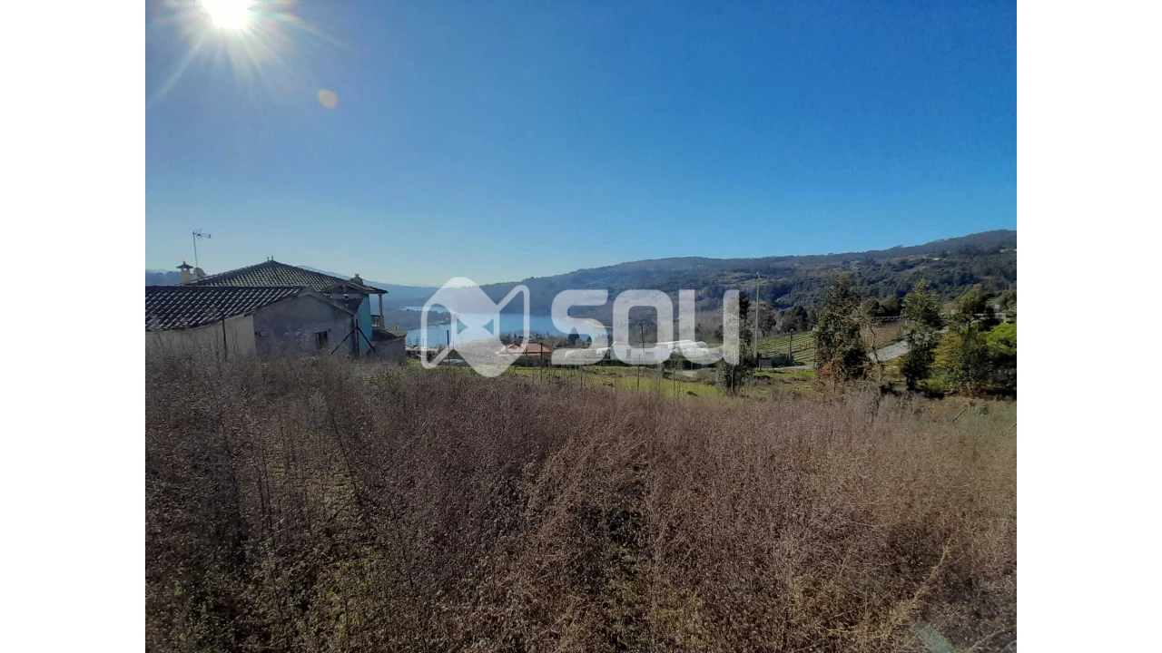 Quinta T6 para Venda em Abragão Foto 16