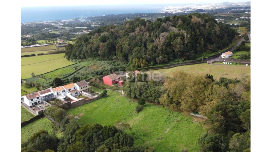 Terreno para Venda em Cabouco Foto 15