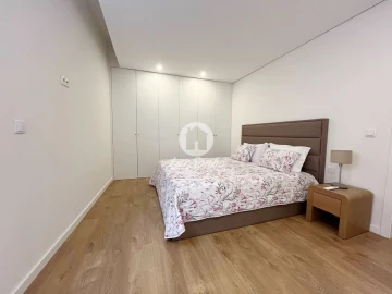 Apartamento T3 para Arrendamento em Póvoa de Varzim, Beiriz e Argivai