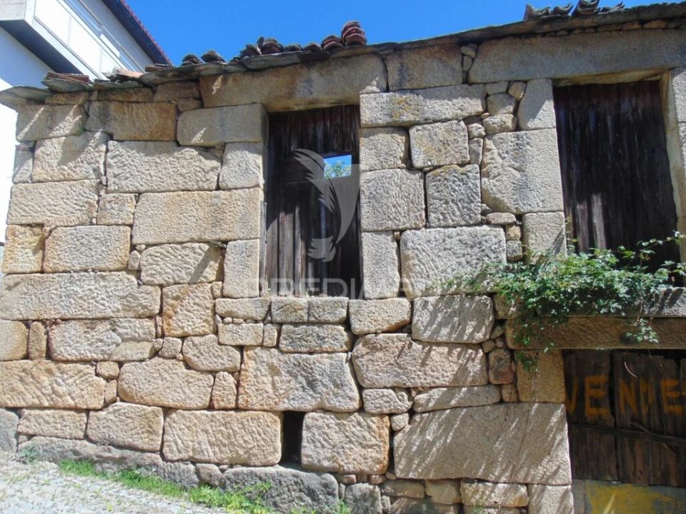 Moradia T2 para Venda em Torgueda Foto 5