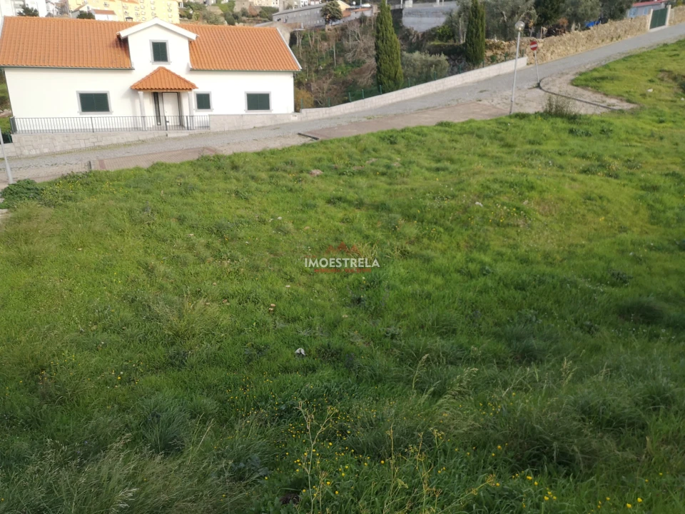 Terreno para Venda em Gouveia (São Pedro e São Julião) Foto 2