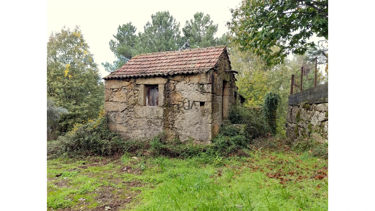 Quinta T0 para Venda em Castelo de Penalva Foto 3