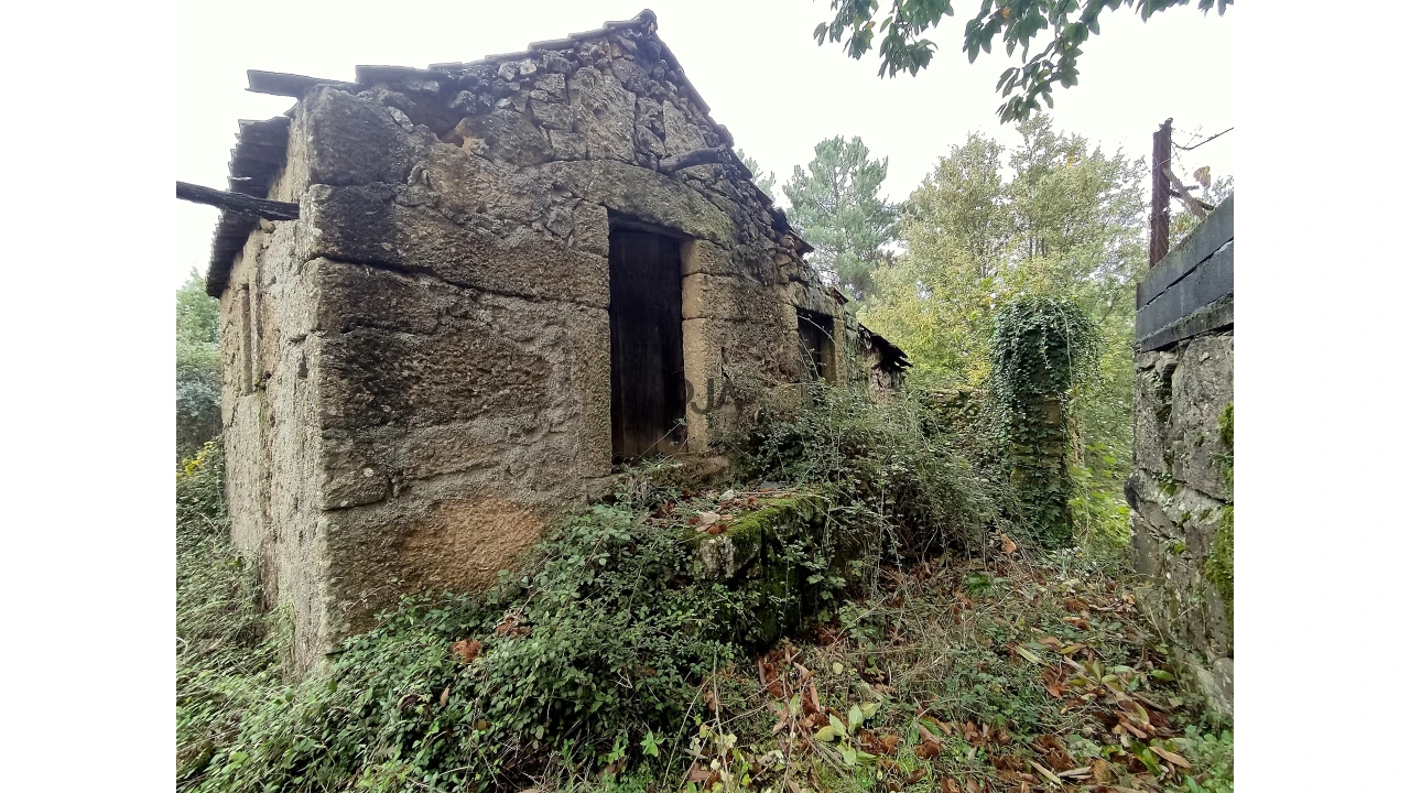 Quinta T0 para Venda em Castelo de Penalva Foto 4