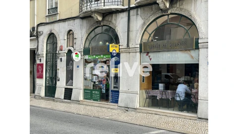 Loja para Venda em Santo António
