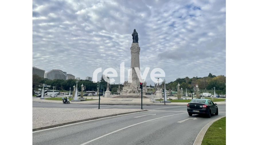 Loja para Venda em Santo António Foto 13