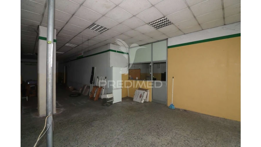 Prédio para Venda em Alenquer (Santo Estêvão e Triana) Foto 19