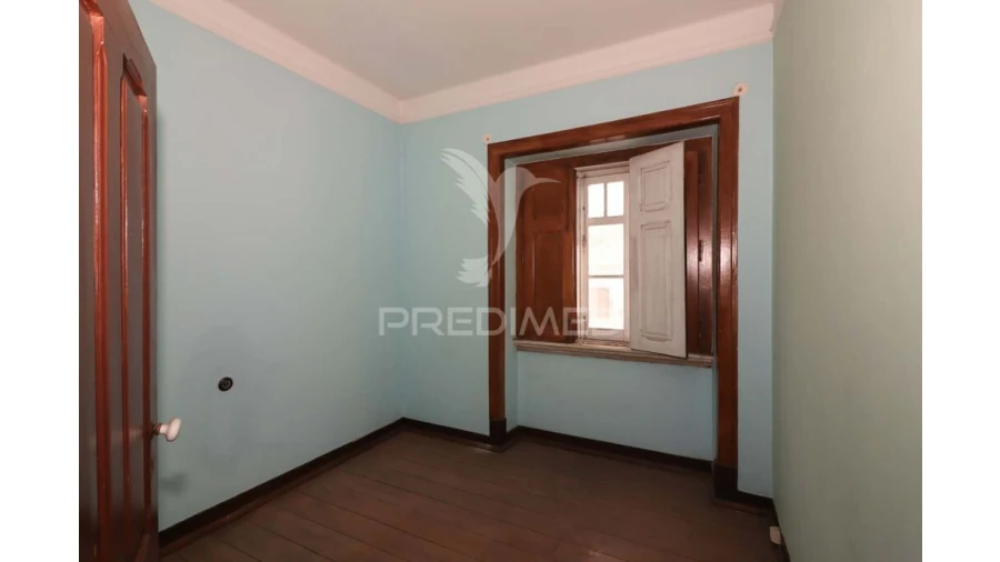 Prédio para Venda em Alenquer (Santo Estêvão e Triana) Foto 6