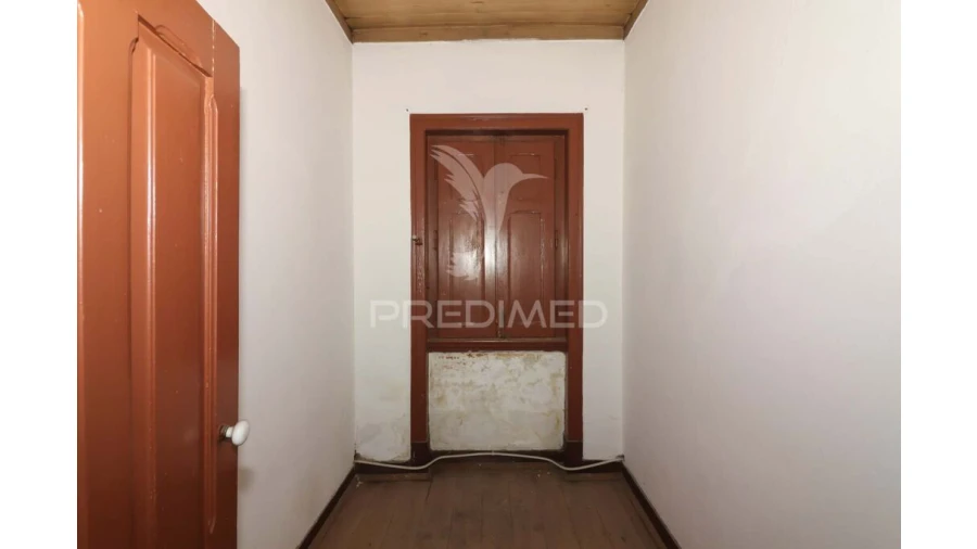 Prédio para Venda em Alenquer (Santo Estêvão e Triana) Foto 8