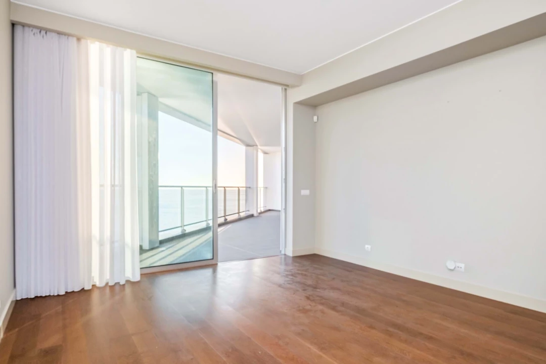 Apartamento T2 para Venda em São Martinho Foto 17