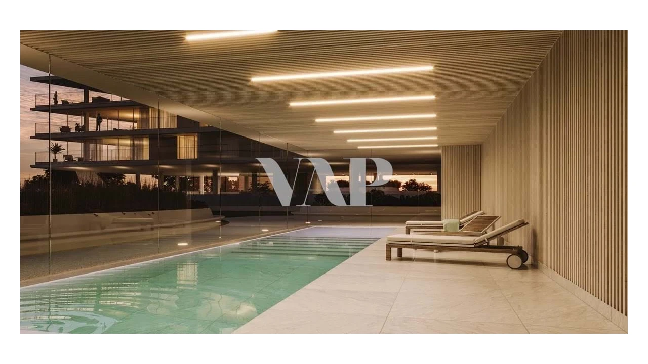 Apartamento T4 para Venda em Quarteira Foto 7