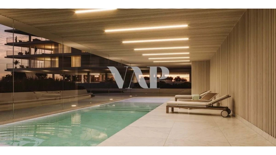 Apartamento T4 para Venda em Quarteira Foto 7