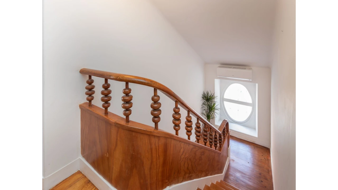 Moradia T6 para Venda em Cascais e Estoril Foto 1