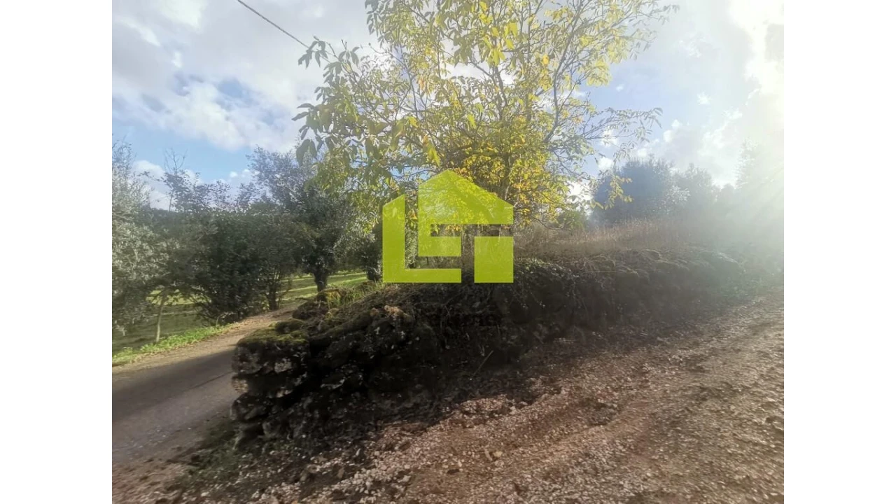 Terreno para Venda em Podentes Foto 5