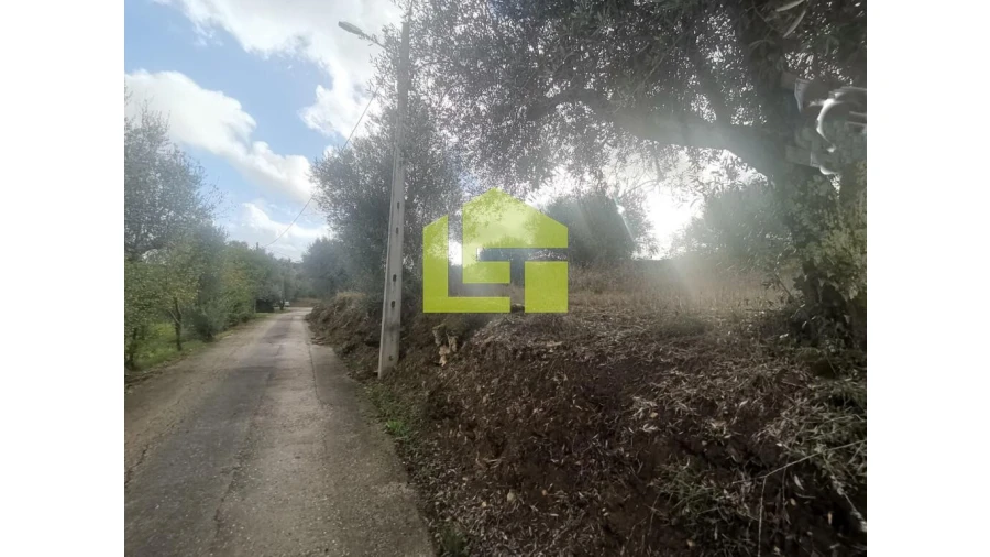 Terreno para Venda em Podentes Foto 22