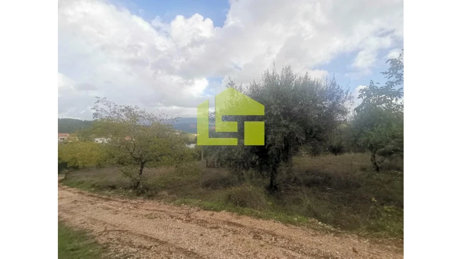 Terreno para Venda em Podentes Foto 8