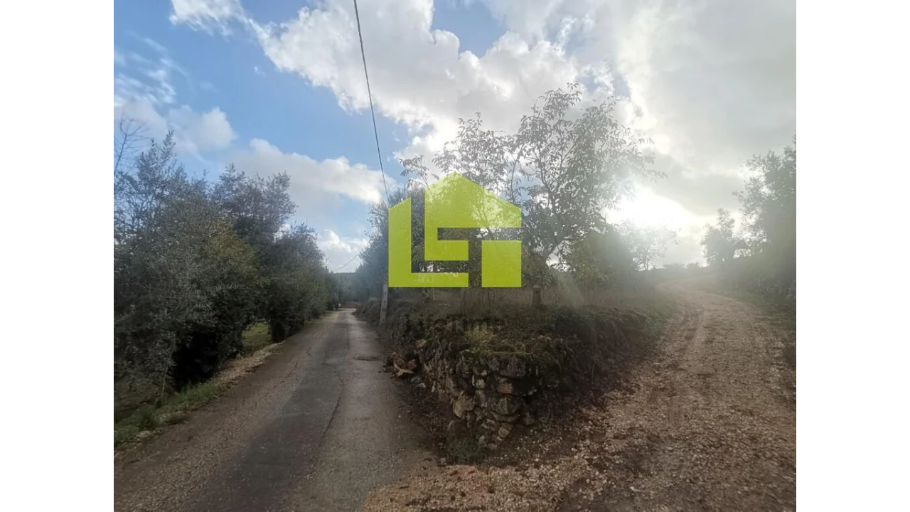 Terreno para Venda em Podentes Foto 12