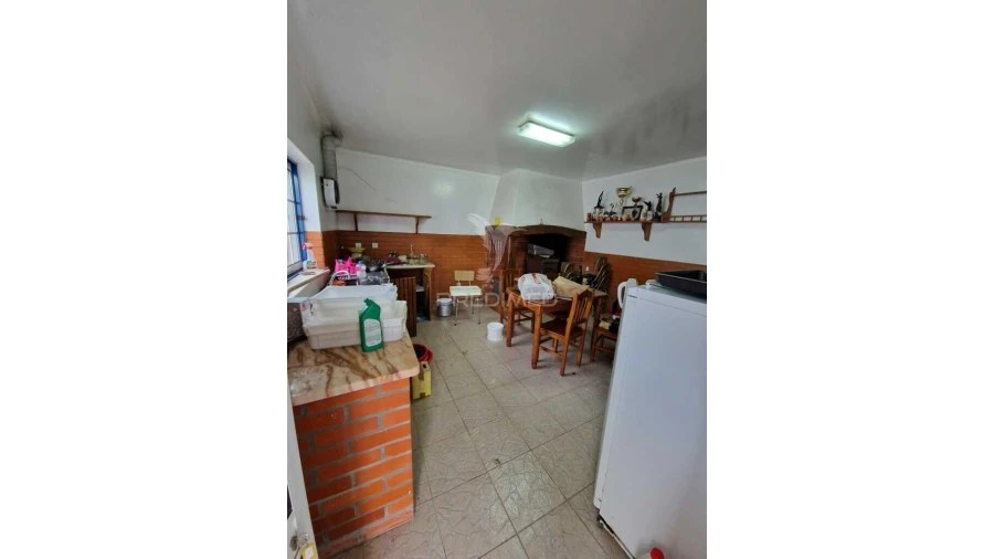 Moradia T3 para Venda em Nossa Senhora das Misericordias Foto 4