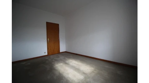 Apartamento T3 para Venda em Sé Nova, Santa Cruz, Almedina e São Bartolomeu