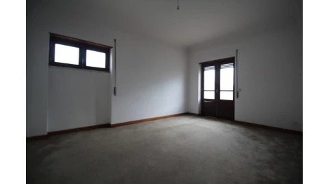 Apartamento T3 para Venda em Sé Nova, Santa Cruz, Almedina e São Bartolomeu
