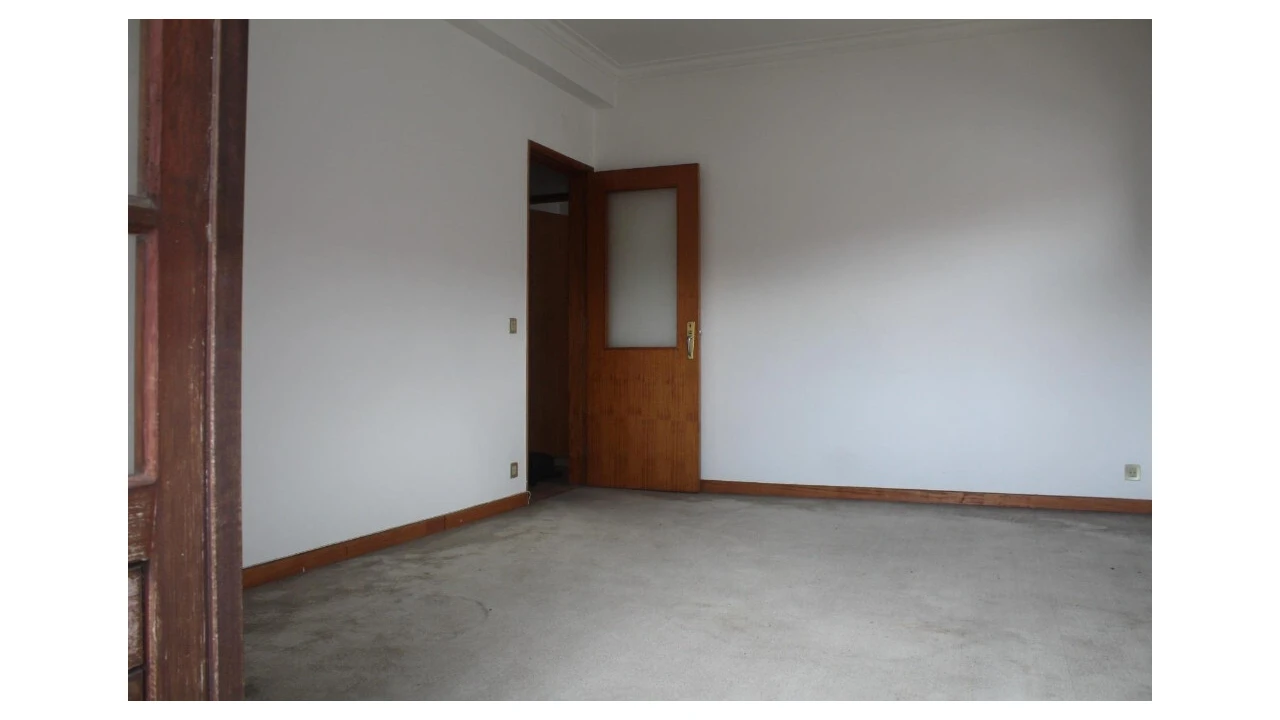 Apartamento T3 para Venda em Sé Nova, Santa Cruz, Almedina e São Bartolomeu Foto 5