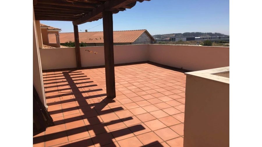 Moradia para Venda em Agualva e Mira-Sintra Foto 8