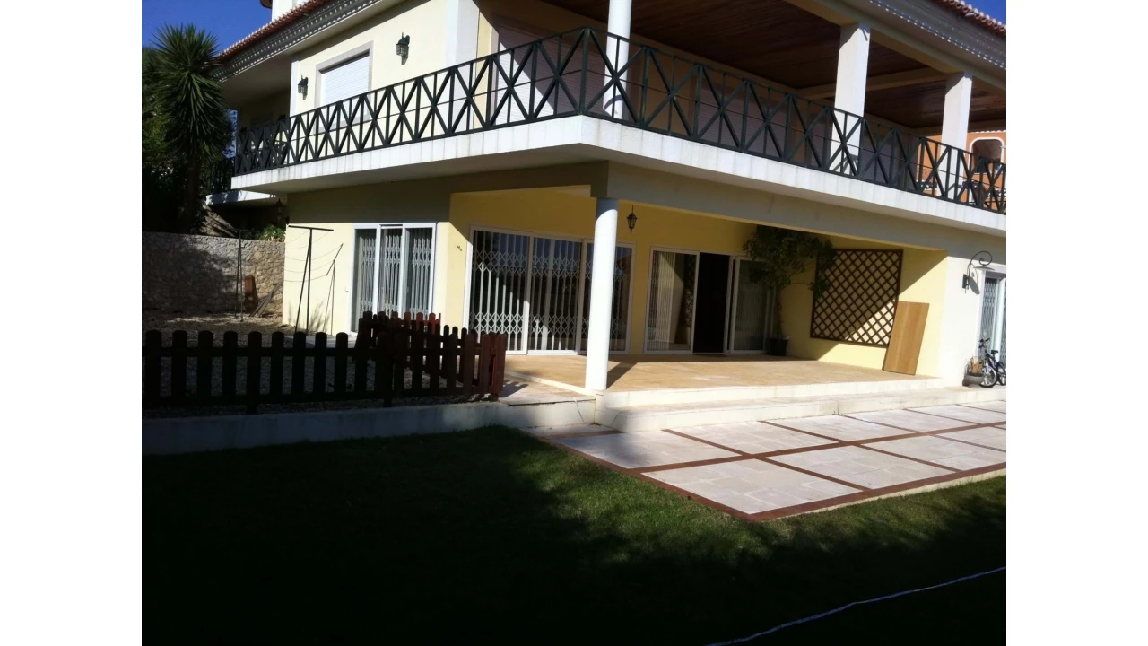 Moradia para Venda em Agualva e Mira-Sintra Foto 9