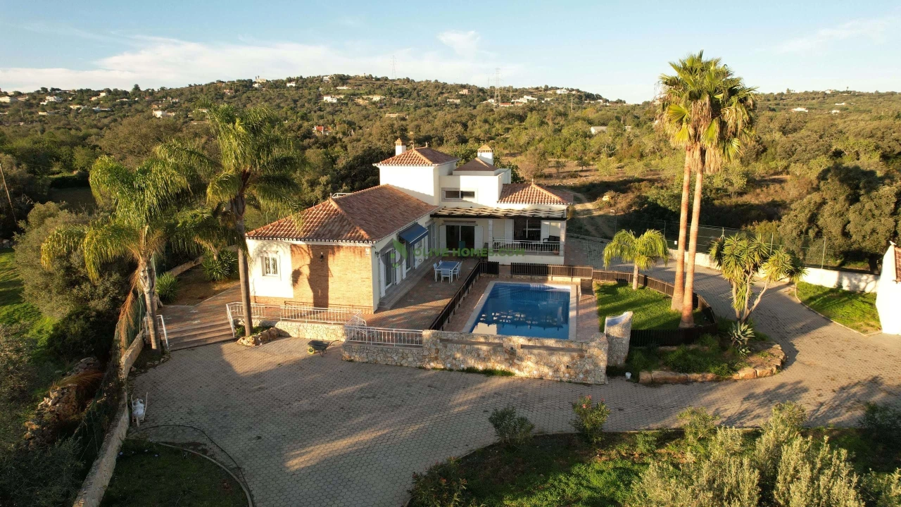 Moradia T4 para Venda em São Brás de Alportel Foto 7