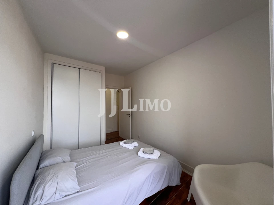 Apartamento T3 para Venda em São Vicente Foto 9