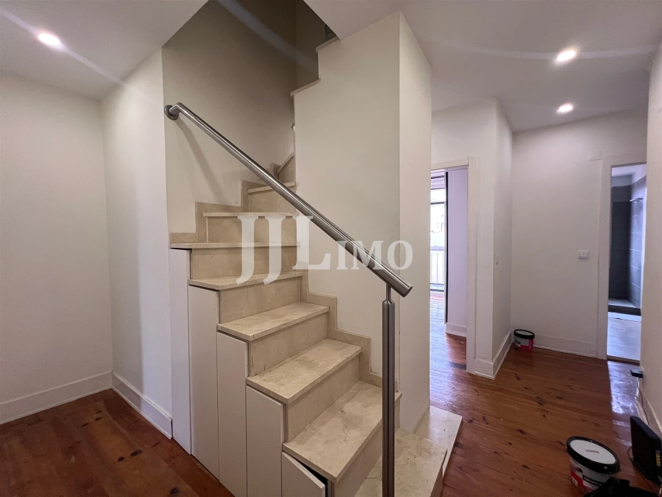 Apartamento T3 para Venda em São Vicente Foto 6