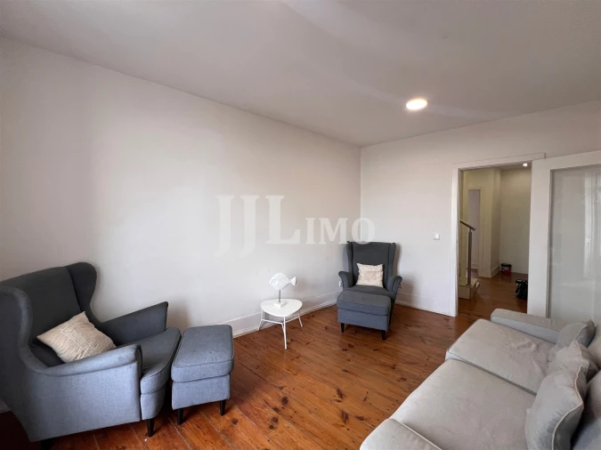 Apartamento T3 para Venda em São Vicente Foto 3