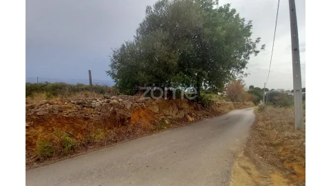 Moradia T3 para Venda em Conceição e Estoi