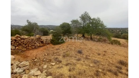 Moradia T3 para Venda em Conceição e Estoi
