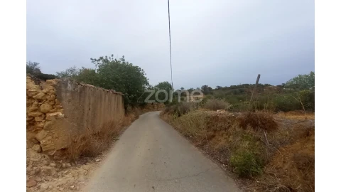 Moradia T3 para Venda em Conceição e Estoi